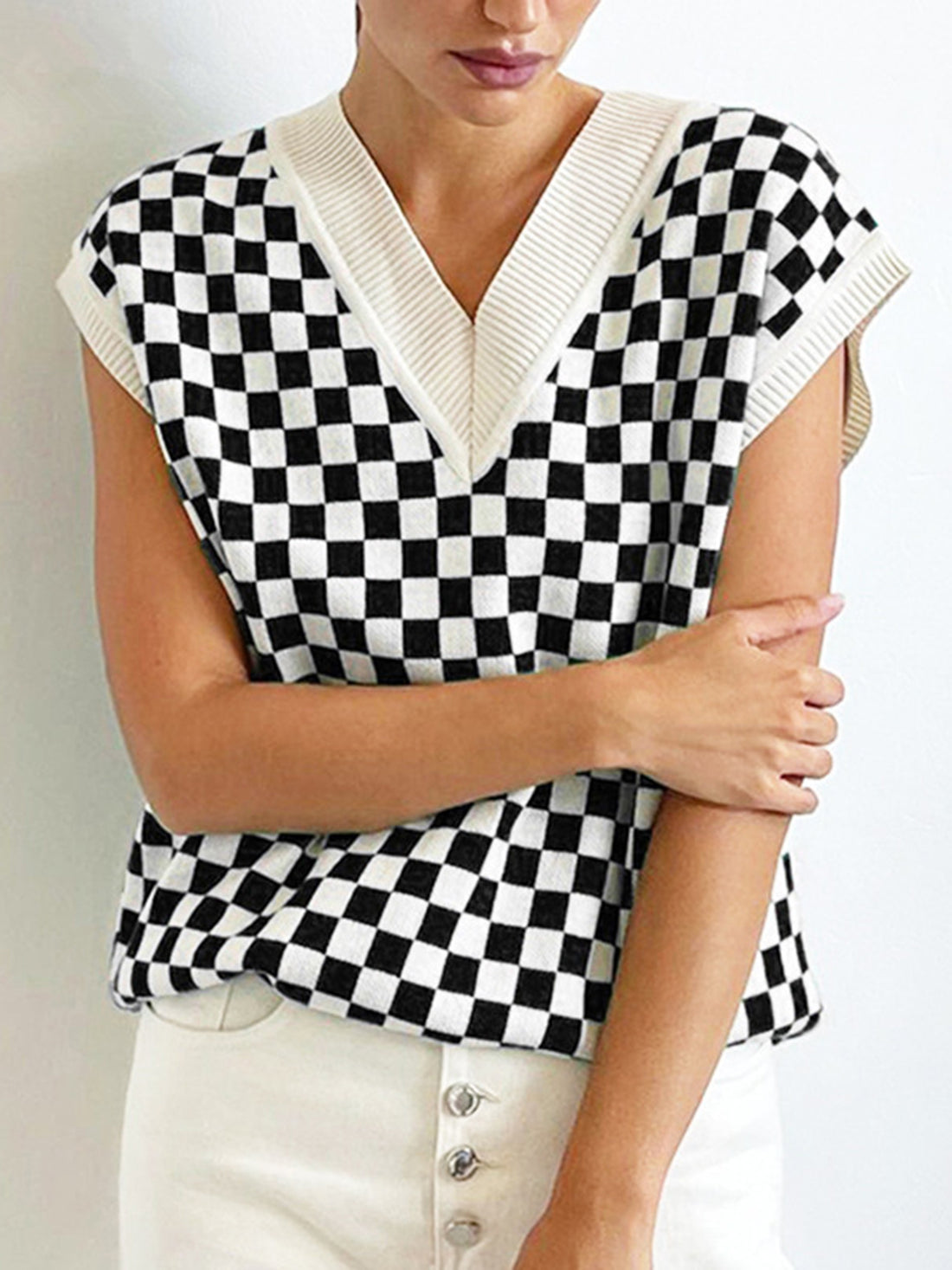 Full Size Checkered V-Neck Cap Sleeve Sweater - Tote and Lounge